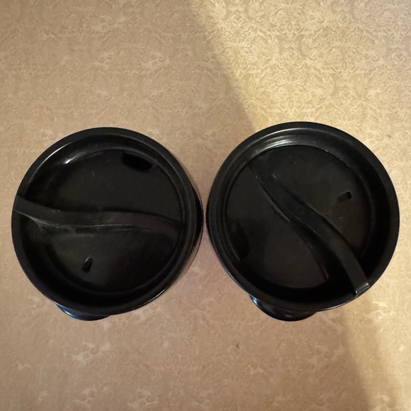 (2) United States Senate Seal travel coffee cups.Pre-owned but in good condition - Picture 4 of 4